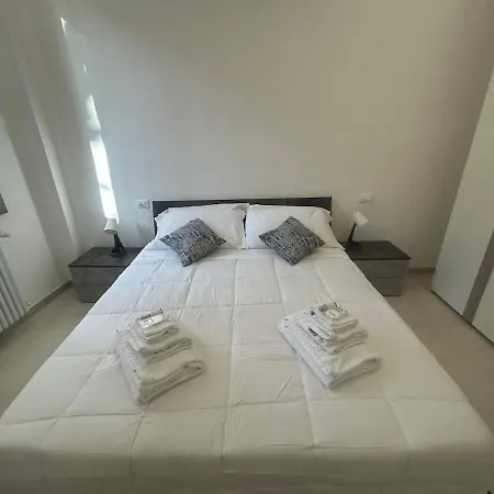 Carradori Apartment-centro Storico-autodromo Апартаменты Имола