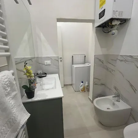 Carradori Apartment-centro Storico-autodromo * Имола