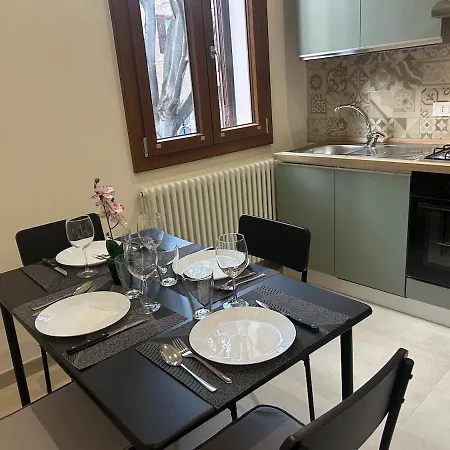 Carradori Apartment-centro Storico-autodromo Apartment