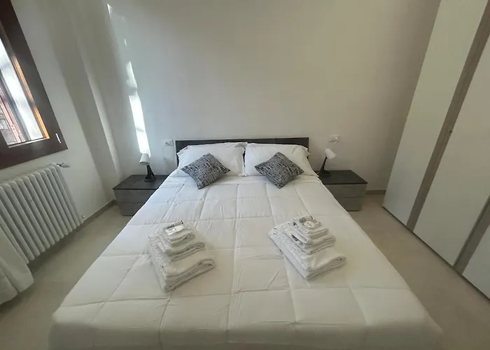 Carradori Apartment-centro Storico-autodromo Daire Imola